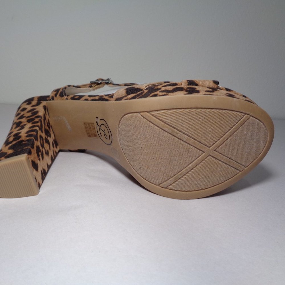Chinese Laundry Size 6 ALWAYS Leopard New Sandals - Picture 12 of 14